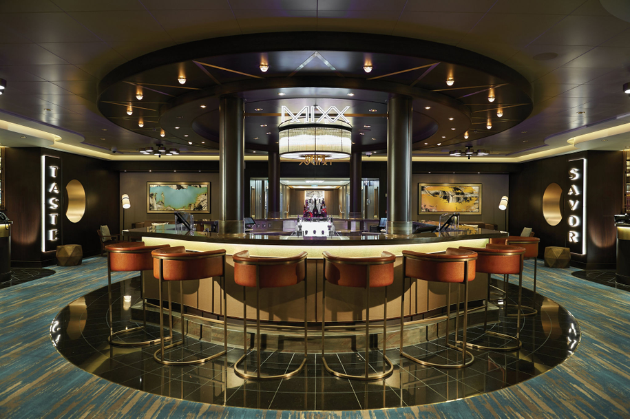Norwegian Joy® Bars and Lounges _ NCL