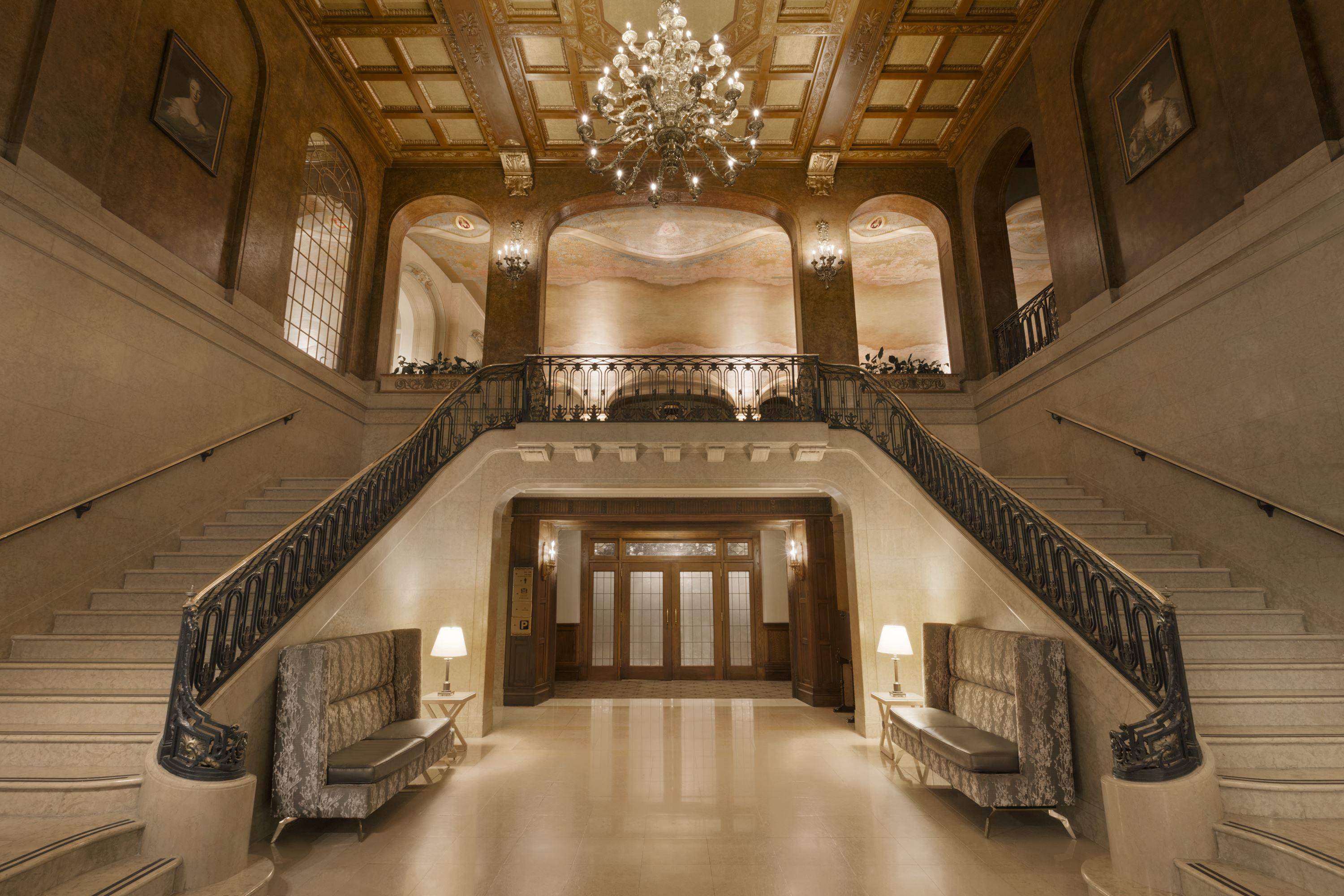Grand-Staircase